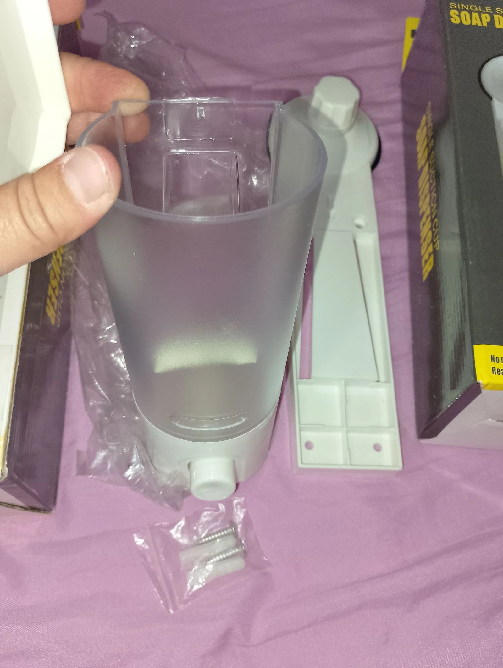 New Wall-Mounted Suction Cup Soap Dispenser – photo 5